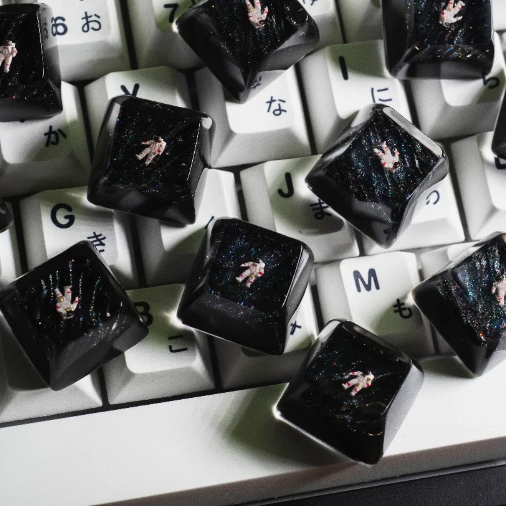 Artisan Keycap Astronaut Resin - đánh giá và giá Gaming Accessories To Gift
