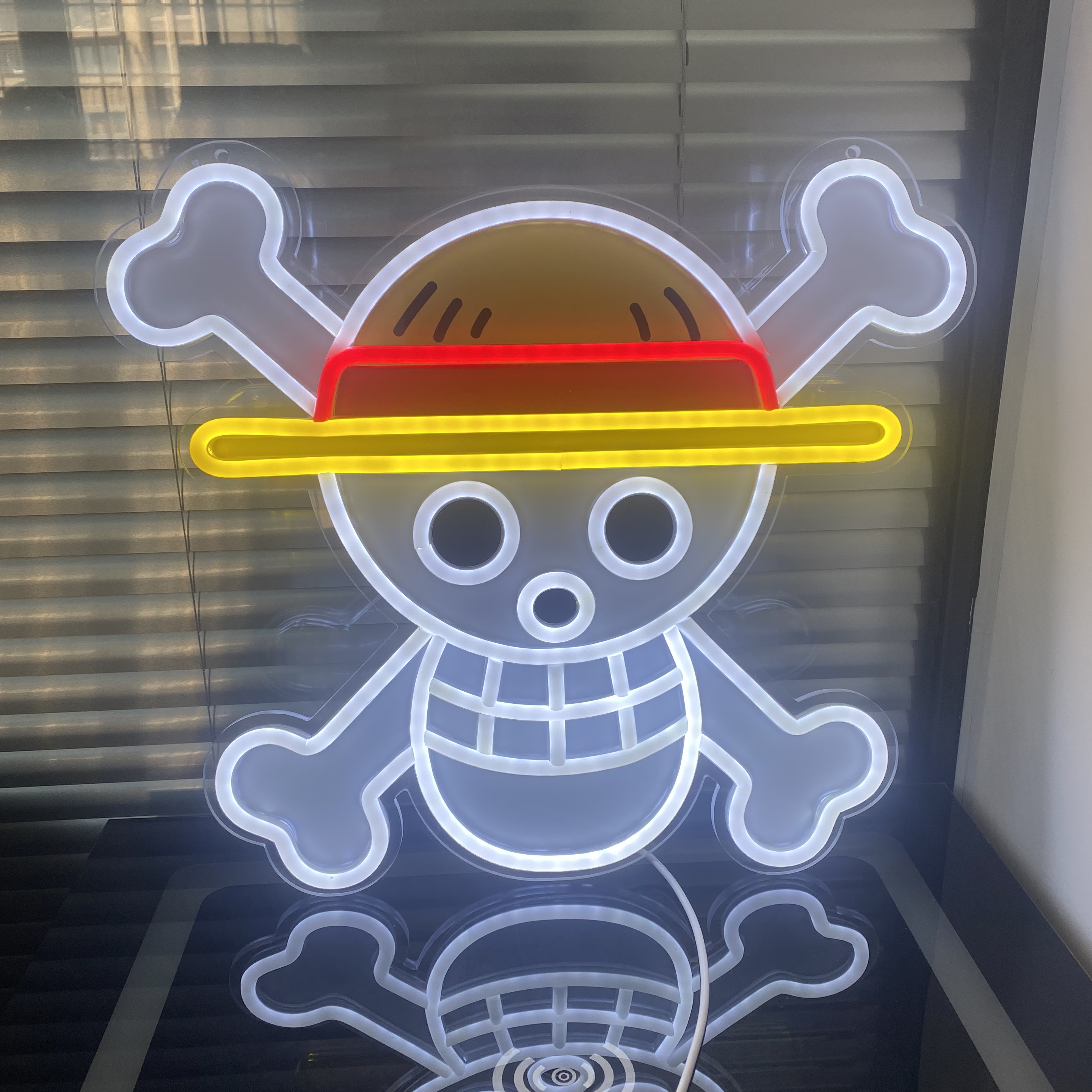 Pokemon One Piece Anime Neon S - đánh giá và giá Gaming Accessories To Gift
